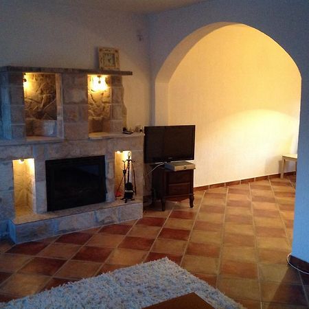 Guest House "Paradise" ติวัต ภายนอก รูปภาพ